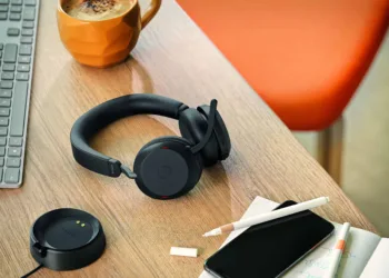 Jabra launches Evolve2 75 headset to re-energise hybrid working