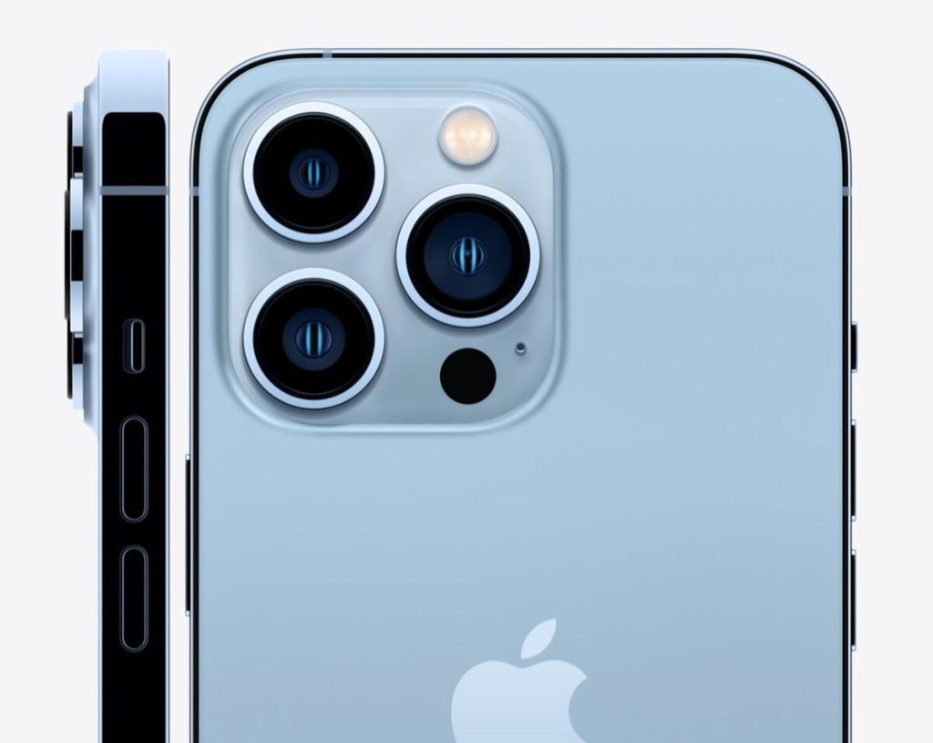 iphone13pro featured Apple iPhone 14 and VR headset to get Wi-Fi 6E in 2022