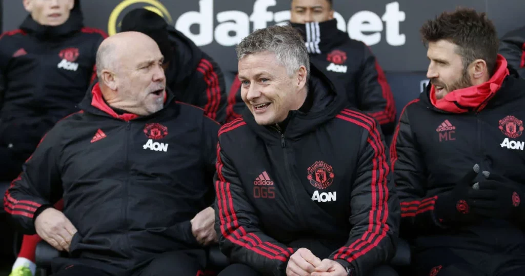 AAR1O0p Manchester United will have to pay out a lot of money to Ole Gunnar Solskjaer's coaching staff