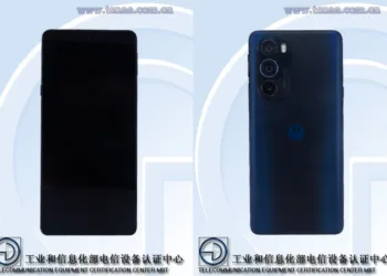 Moto Edge X30 Could be the First Smartphone to Feature Snapdragon 8 Gen 1
