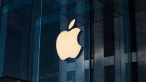 Apple takes former Tesla Autopilot Software Director in the team of Self-driving car