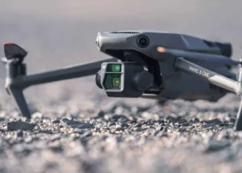 DJI has unveiled the latest flagship Mavic drones: Mavic 3 and Mavic 3 Cine
