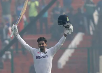 INDIA VS NEW ZEALAND Test 1, Day 4: The Black caps need 280 runs in 4 overs
Credits- The Indian Express