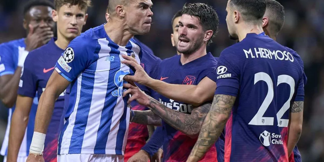 Via into the Calderon