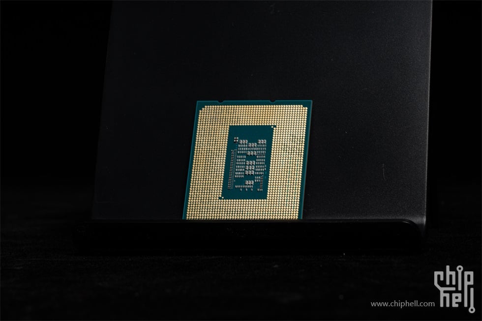 183633qz3i9hairll6y9if Here are the early Review Leaks for Intel Core i5-12400, Core i3-12300, and Core i3-12100