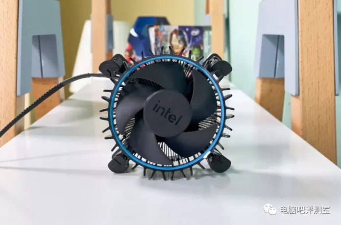 Intel surprises all by re-designing the stock cooler of its Alder Lake CPUs