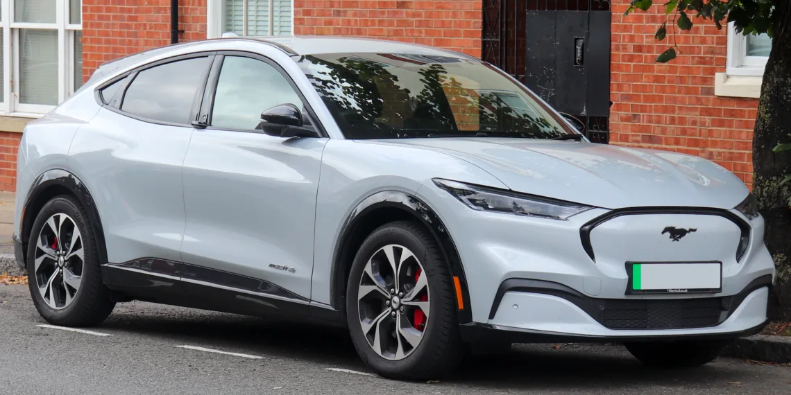 Gravity brings Ford’s Mustang Mach-E to join NYC’s yellow taxi fleet