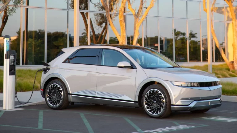 Hyundai is planning for a grand 40 billion rupees investment in India’s EV market