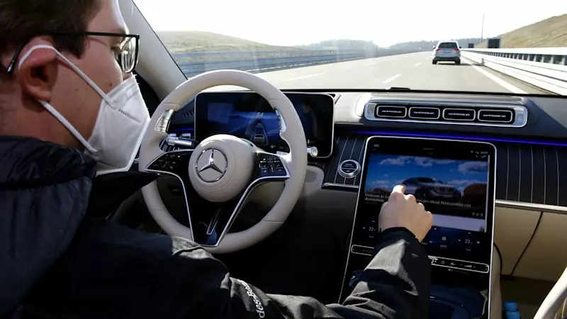 5852b2a0 1af0 11eb b7dd 999005f2d8bb EV news roundup: Germany's allowance to Mercedes-Level Benz's 3 Drive Pilot self-driving technology to Canoo transferring EV production from Europe to the United States