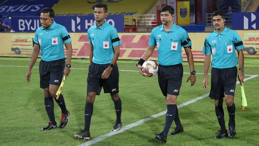 AFG1420 scaled 1 ISL 2021-22: The FDSL and AIFF will invest ten crores in referee development and will enlist the help of the Premier League's PGMOL