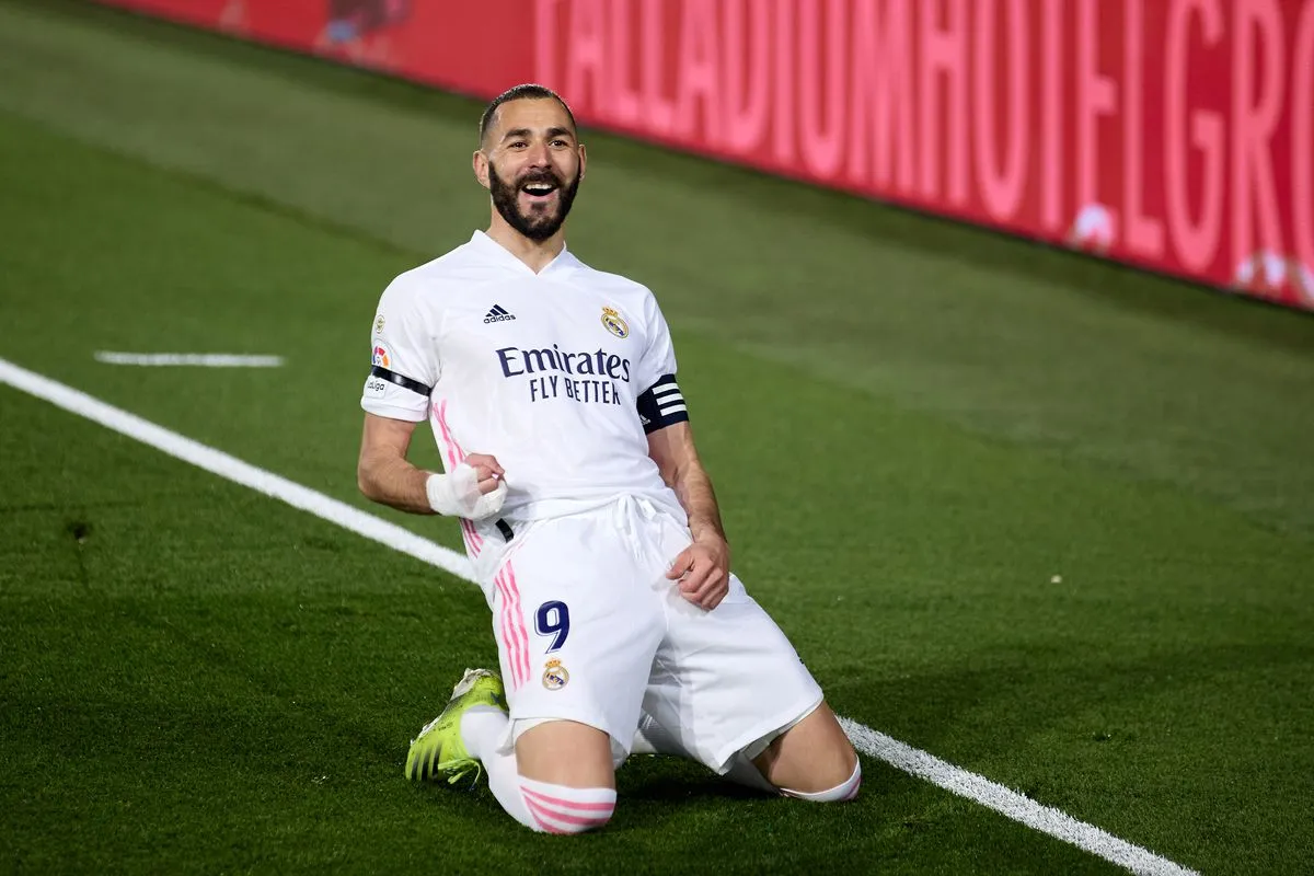 karim-benzema-net-worth-of-2021-and-his-contract-technosports