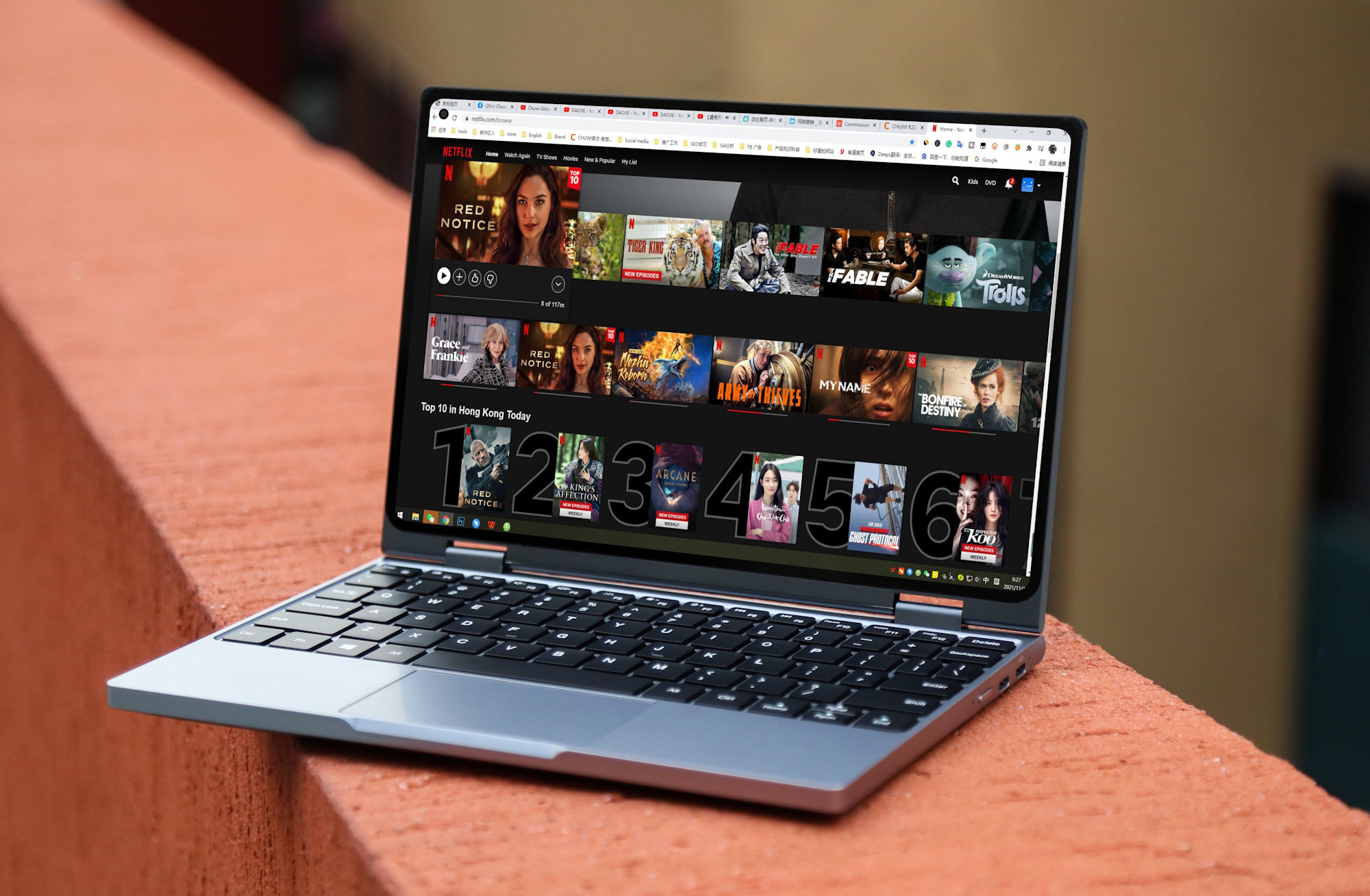 Chuwi-MiniBookX-PunchHole-4 Chuwi MiniBook X brings Hole-punch Display to Windows-powered laptop