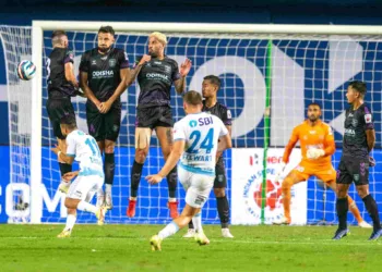 Greg Stewart Jamshedpur FC Odisha FC ISL free kick