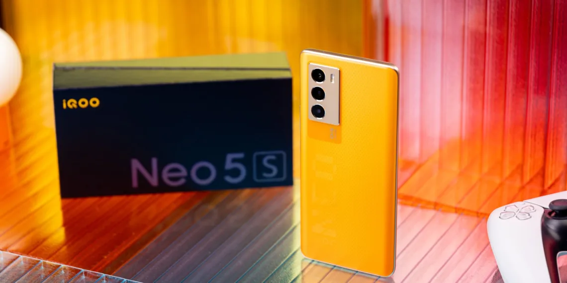 iQOO Neo 5S goes on sale in China