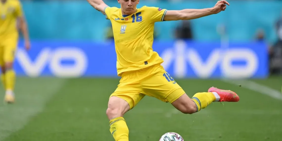 Vitaliy Mykolenko Ukraine