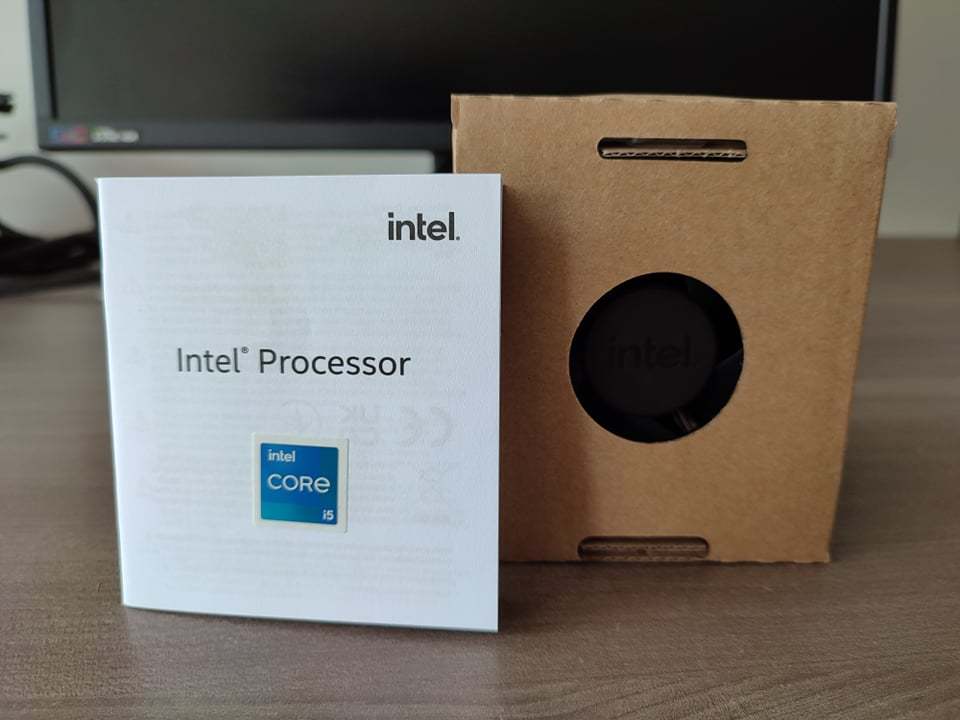 Intel Core i5 12400F Alder Lake Desktop CPU 3 Intel Alder Lake Core i5-12400F Desktop CPU being sold in Peru ahead of its release