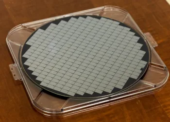 Intel CEO rumored to visit TSMC to bid for its advanced chip manufacturing process