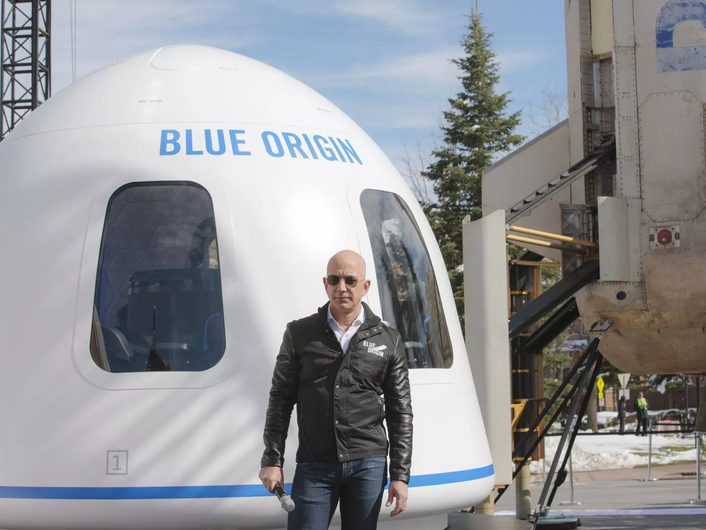 Blue Origin reports its third successful crewed space trip