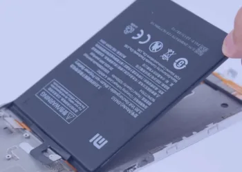 Xiaomi achieves a breakthrough in battery tech with 10% increased capacity and an additional 100 minutes of battery life