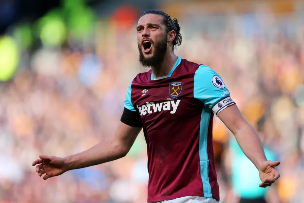 NINTCHDBPICT000313074136 e1565266979407 Andy Carroll joins West Brom on a free transfer