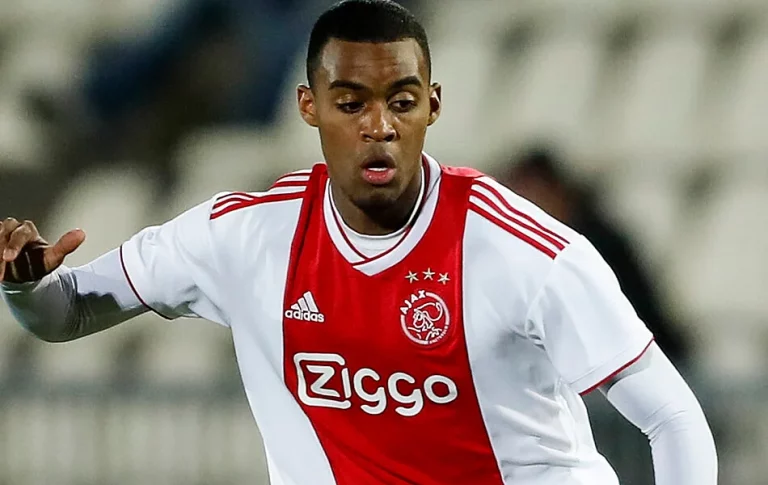 Bayern Munich in final stages of signing 2 talented Ajax players this summer