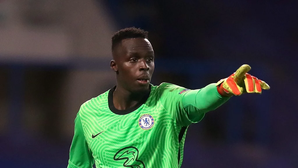 At the AFCON, Chelsea goalkeeper Mendy tests positive for COVID-19