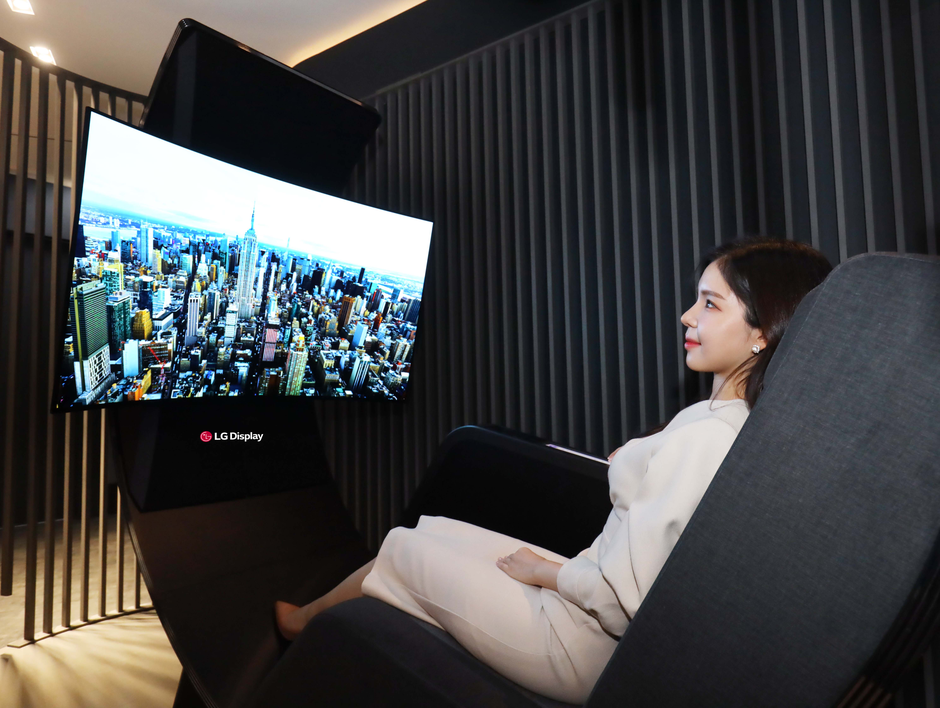 lg display media chair at ces 2022 2 LG is marching to redefine the viewing and user experience during this year’s CES