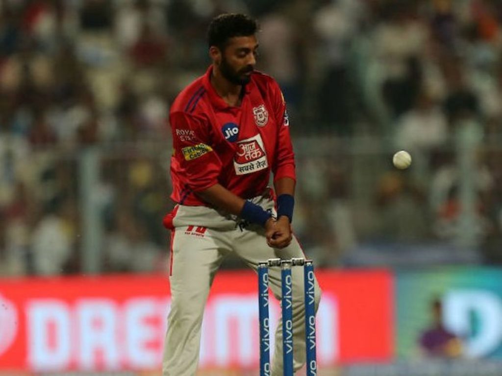 1555398632 Varun Chakravarthy KXIP injury IPL Auction: Check out the most expensive players in each edition of the IPL auctions in history