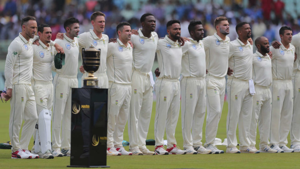 67b8b014d2ebbb470a930accc019da815746be34 Top 10 Teams with most runs in Test cricket history