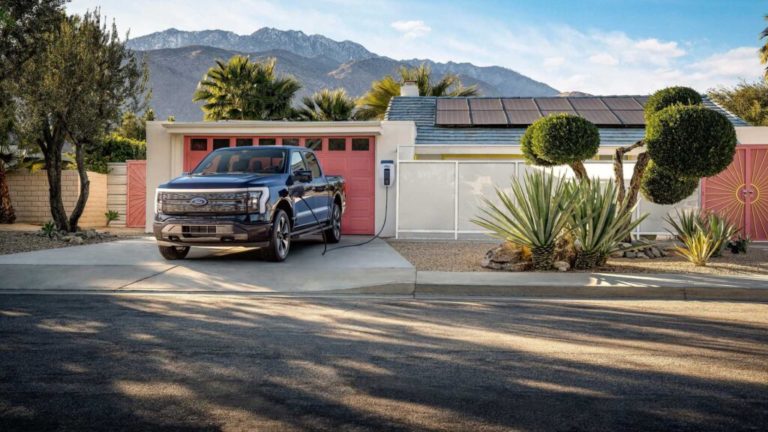 Ford F-150 Lightning EV could power a house for days | Powerful EV-battery capabilities