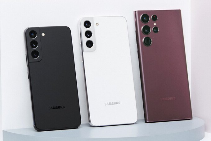 Samsung Galaxy S22 and Galaxy S22+ launched with a revamped design