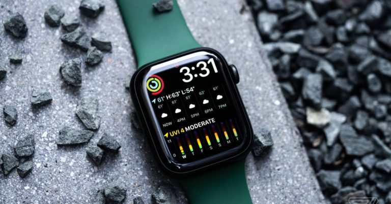 The Global Smartwatch market crossed 40 million units in Q1 of 2021 with Apple leading the team