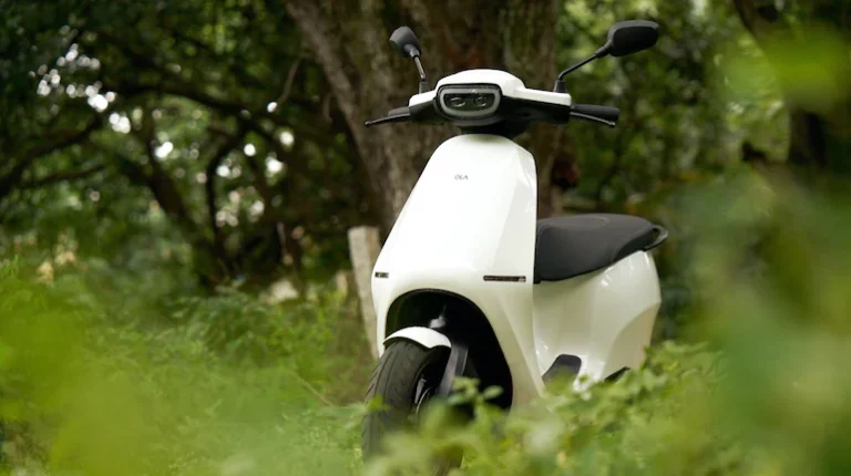 Ola Electric to Recall 1,441 E-Scooters after EV catching fire incident