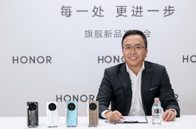 f 1 1 Honor CEO throws shade at the Nothing Company by calling it a brand based on "All talk and no show"