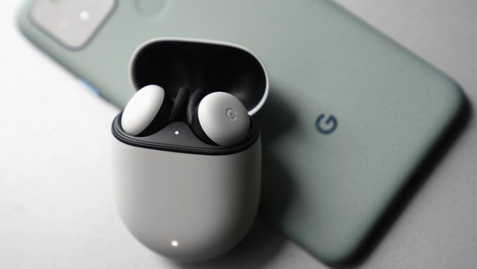 rR9uXV6O Google Pixel Buds Pro launch appears imminent