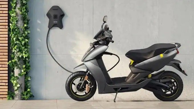 y3tcBG3K Ather witnesses a 26% increase in registrations of e-scooter, Indian market drops by 24%