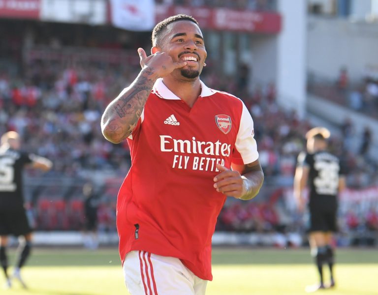 Gabriel Jesus to be out for 3 months after knee surgery