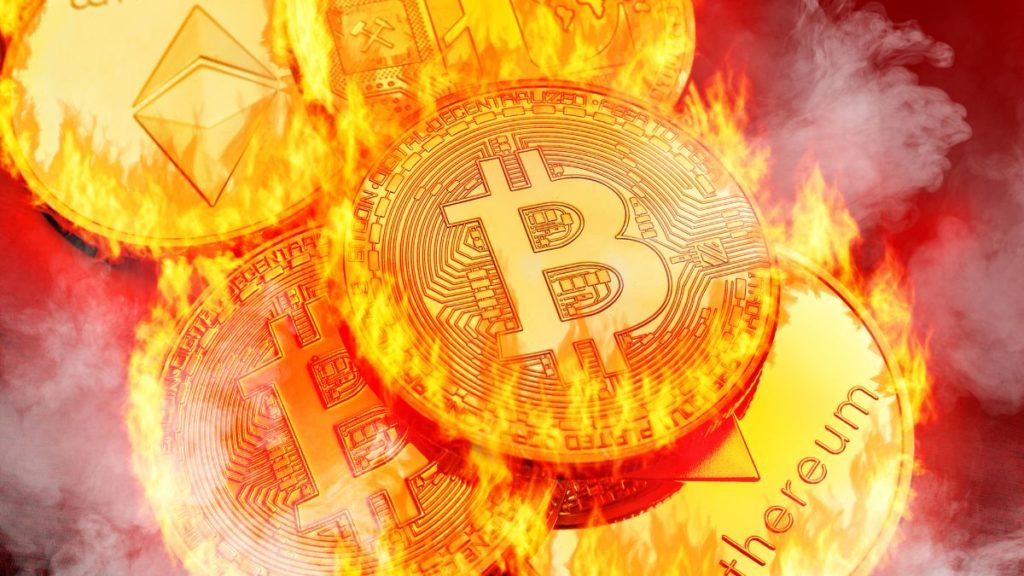 Bitcoin drops below $21.4k, hurting traders for losing $600 million