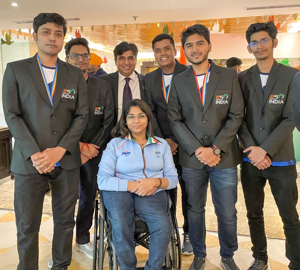 Indian Olympic Association felicitates Bronze Medallist contingent of Dota 2