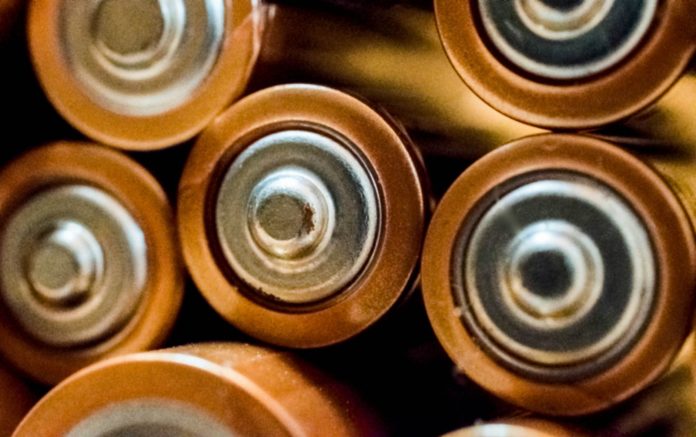 Reliance to step into making Lithium Ion batteries from 2023