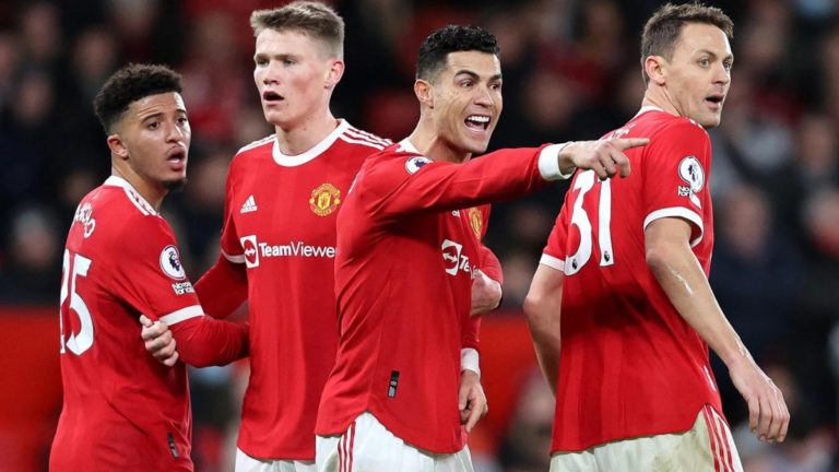 Cristiano Ronaldo faces FA charge for lashing out at Goodison Park