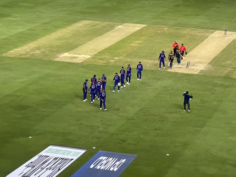 Sri Lanka defeat India by 6 wickets in a major blow to Asian Cup hopes
