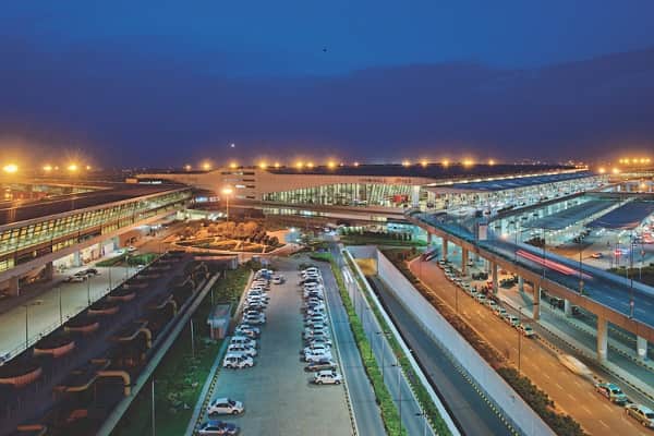 Delhi airport to deploy more electric vehicles to reduce emissions