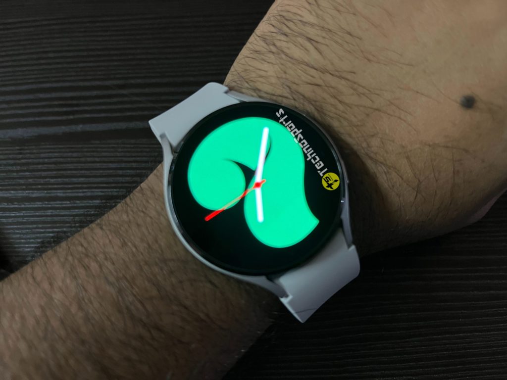 watch2new scaled e1665257096449 Is it worth buying the Galaxy Watch4 now for Rs.10k?