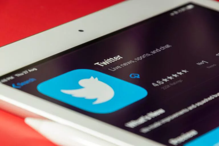 Twitter delays the launch of its Blue Tick