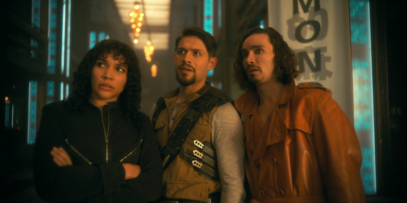 um2 Umbrella Academy (Season 3): The First Look of the Final Season Boosts the Adrenaline of the Fans