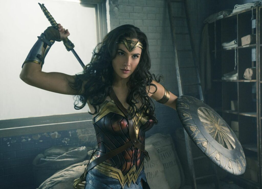 j2 Wonder Woman: James Gunn Breaks Gal Gadot’s Exiting Rumor on a Simple Note