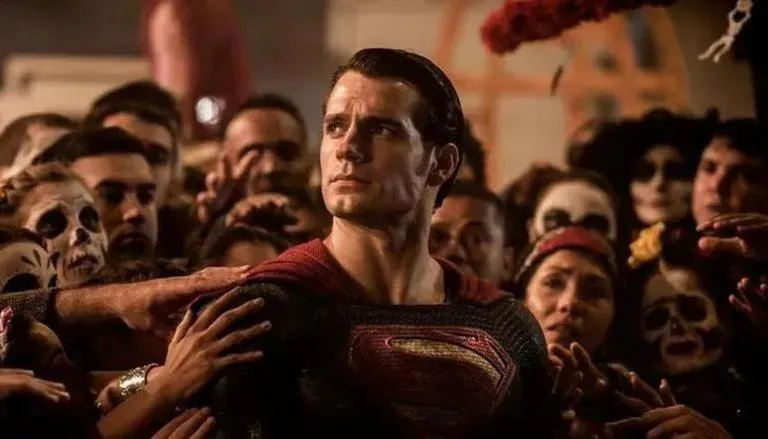 superman Henry Cavill will not play the role of Superman anymore