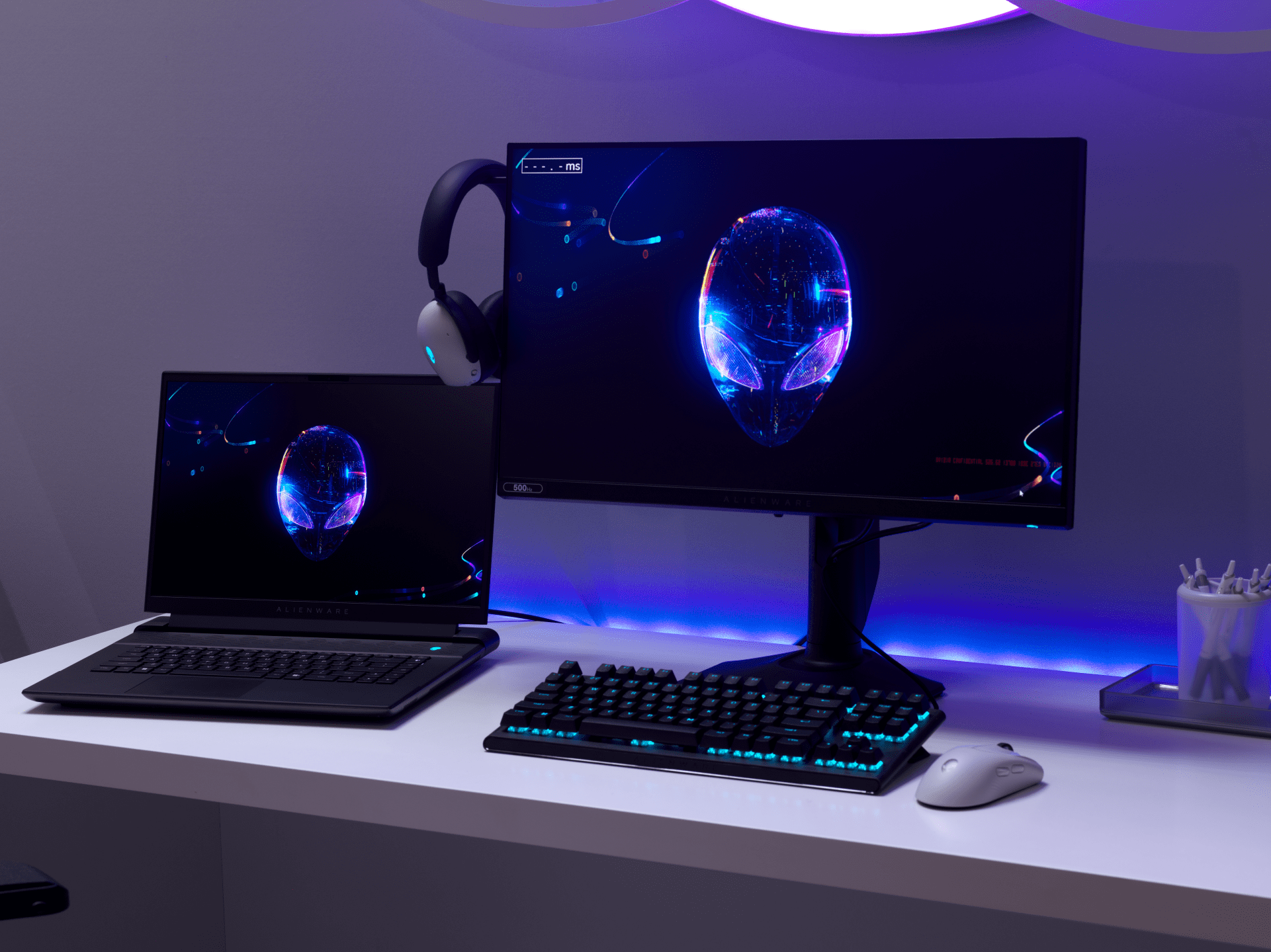 Alienware unveils its AW2524H Gaming Monitor with 500Hz of F-IPS Display at the CES 2023