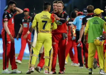 Former Indian skipper Anil Kumble feels it is "very difficult to pick him" for AB de Villiers Highest Successful Run Chases in IPL